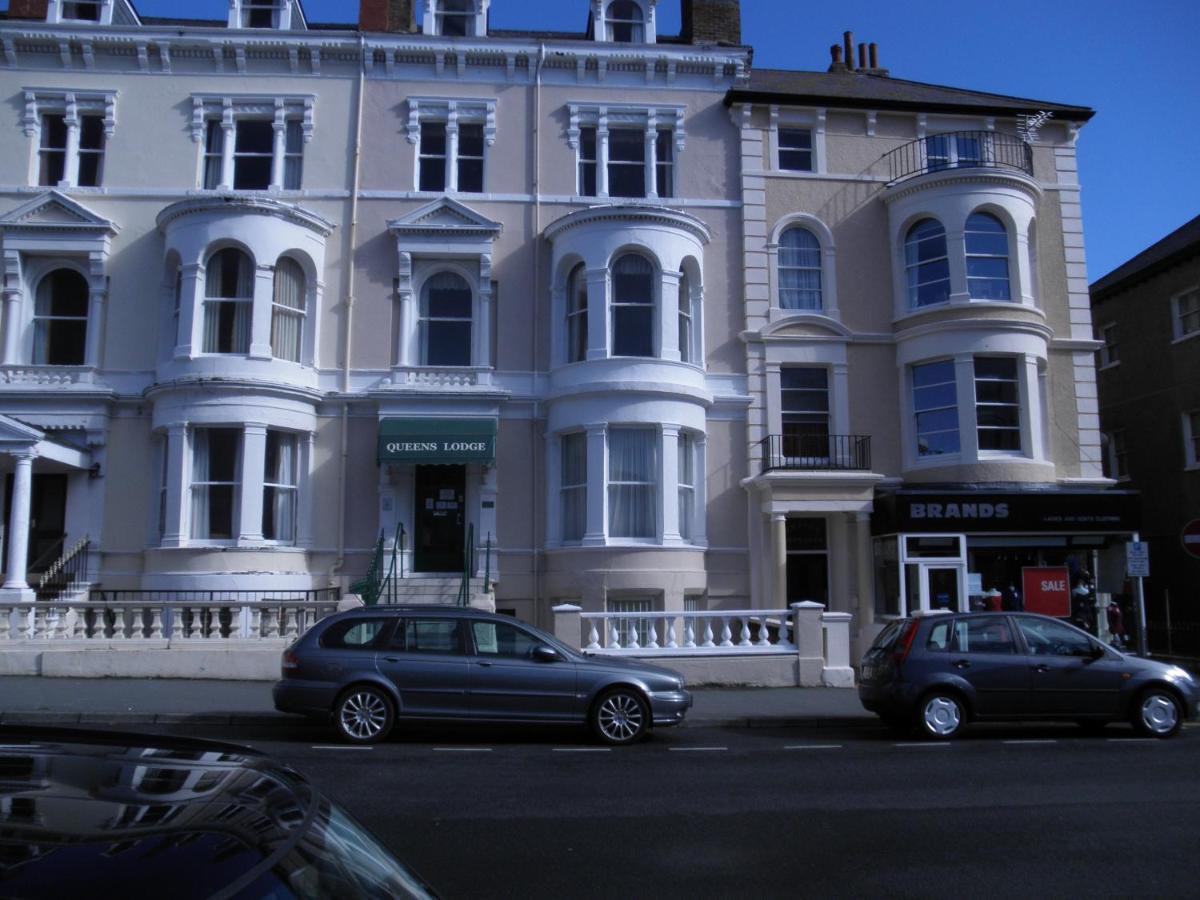 The Queens Lodge Llandudno Exterior photo